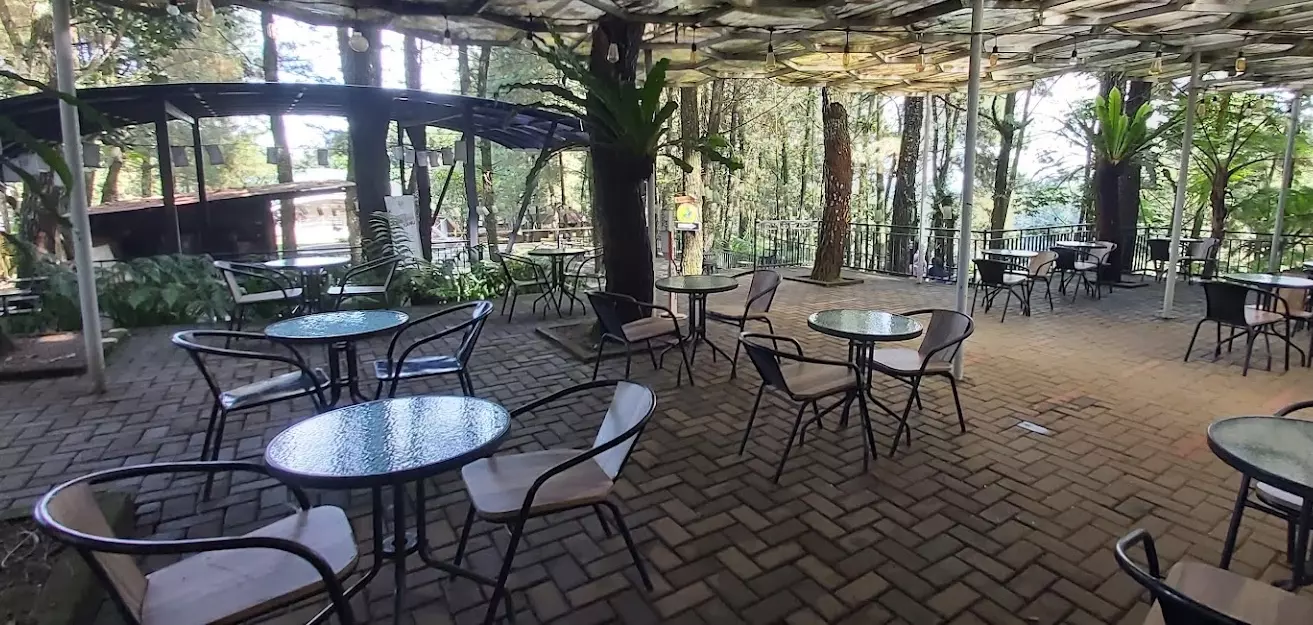 Tempat Nongkrong di Bogor view bagus