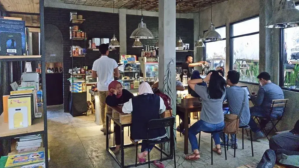 Maracca Book & Coffee (Maracca HQ)