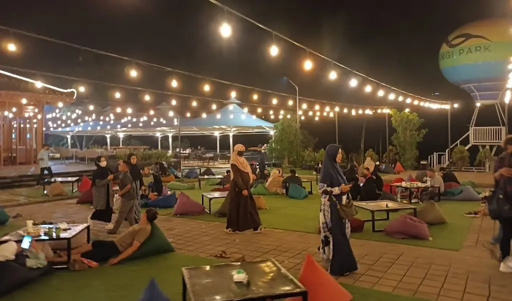 Pelangi Cafe & Resto