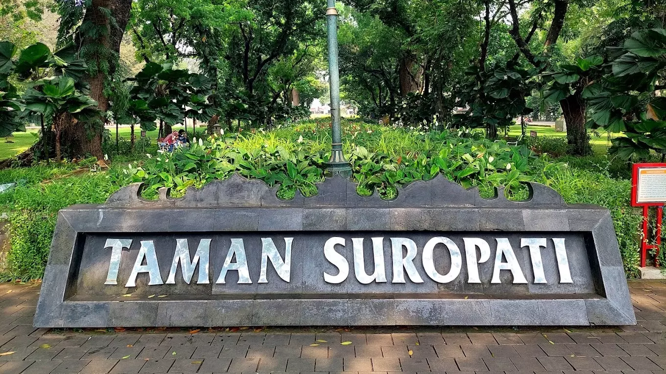 Taman Suropati