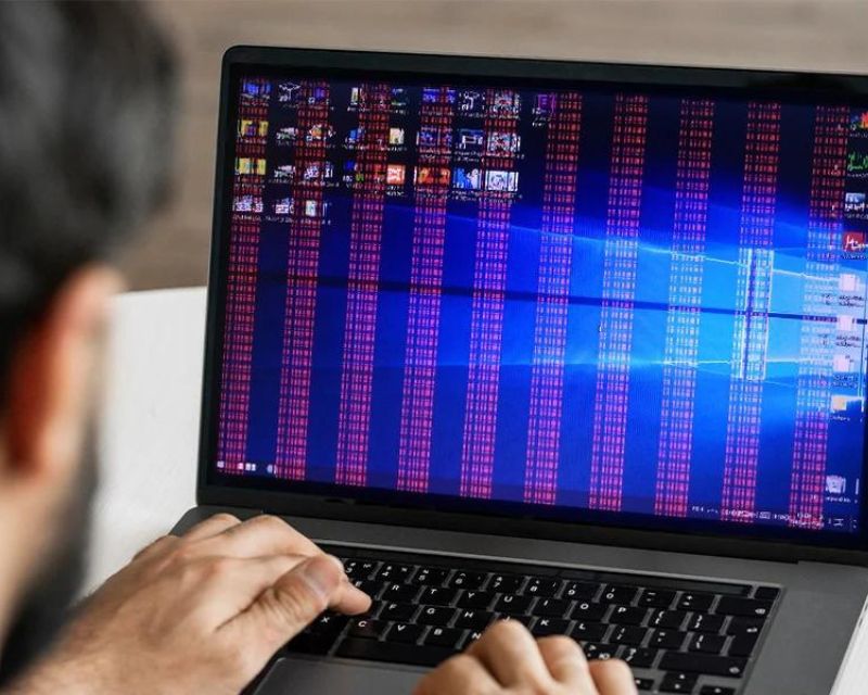 Cara mengatasi layar laptop bergaris