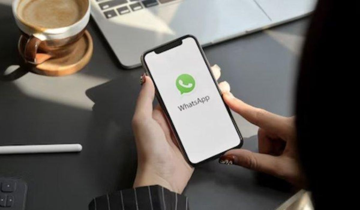 akun whatsapp didaftarkan di perangkat baru