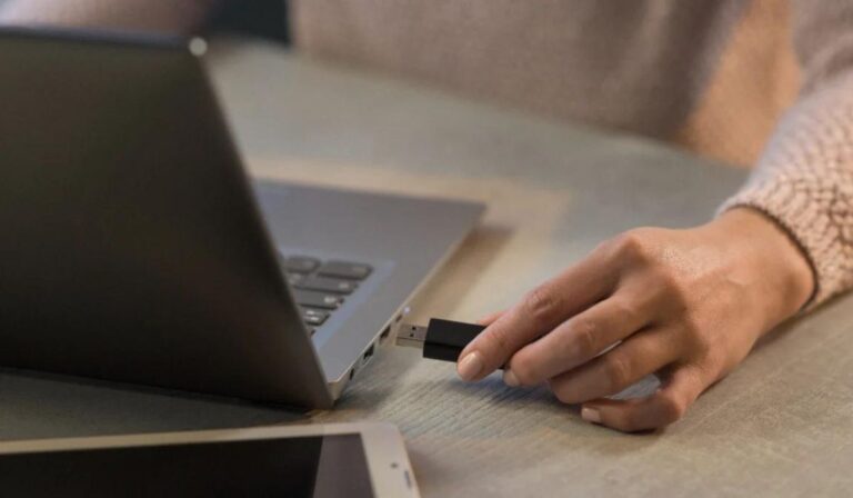 cara mengembalikan file rusak di flashdisk